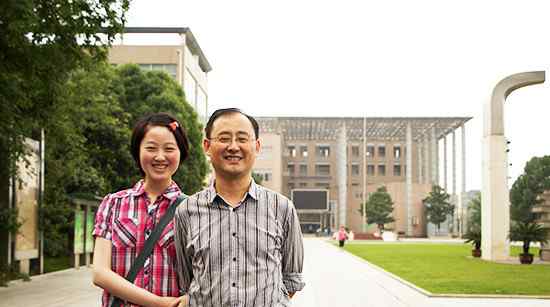 安徽高考理综 安徽高考理科状元冯沁雪理综仅扣8分  称理科学习要靠理解