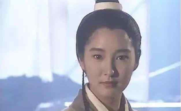 欧阳佩珊 她曾与张国荣相恋，17岁就未婚先孕被渣男抛弃，今40岁无人敢娶