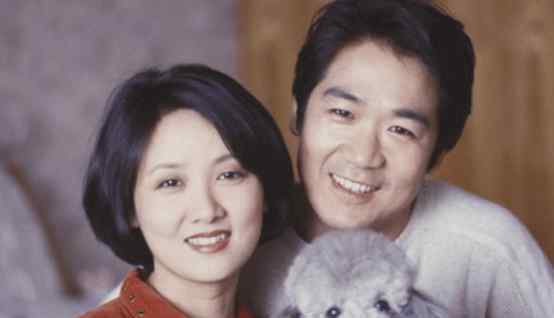 邓婕照片 岁月不曾败美人：邓婕年过60依旧迷人，18岁照片里的她如仙女下凡