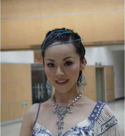 变性人陈莉莉 中国第一人造美女，陈莉莉的悲惨人生