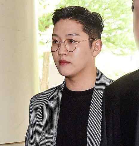 崔钟范 具荷拉哥哥要求严惩前男友咋回事 前男友再次作妖引不满