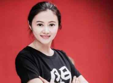 刘五朵被谁牵走了 她曾是著名美女主持人，离异后上相亲节目，结果被富商看中牵走