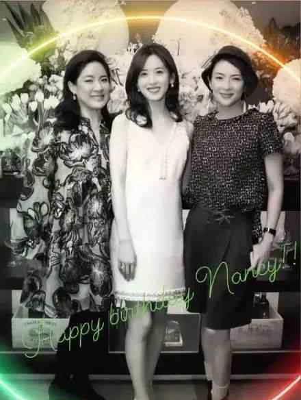 章丽厚身价 从奶茶妹妹到身价过亿的女富豪，27岁的章泽天才叫开挂！