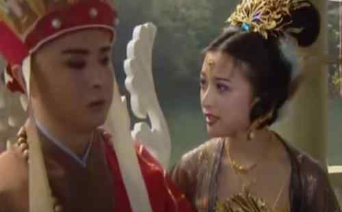 女菩萨 唐僧师徒长的一般，叫“女施主/妖怪”，长的好看叫“女菩萨”