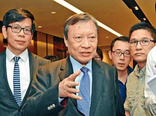 李兆基李嘉诚 辉煌不再！曾经的香港四大富豪如今只有2位在世，李兆基已难说话