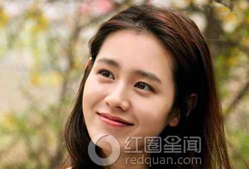 金南吉 孙艺珍在韩国的地位怎么样 孙艺珍金南佶在一起了吗