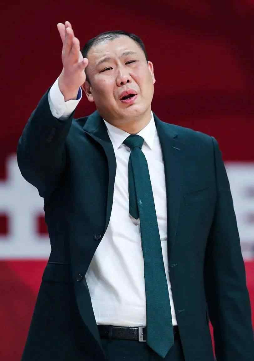 赵义明 CBA球鞋面面观|全城9新色,韦德之道Remix,CBA詹姆斯最近穿了这些鞋