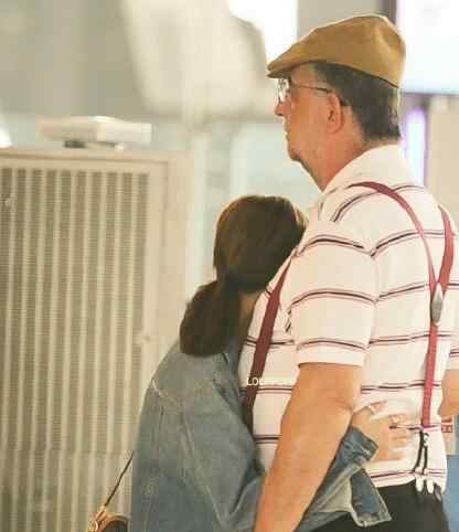 泰国混血儿 Lisa是泰国和哪的混血 Lisa的父亲不是泰国人吗