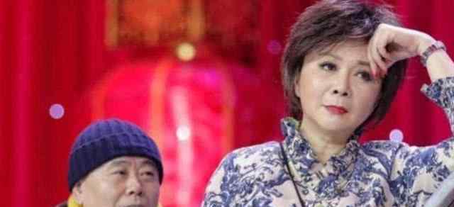 蔡明丈夫 蔡明藏了35年的儿子照片曝光，长成这模样，难怪蔡明不愿公开他