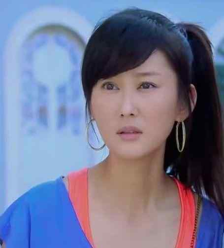 离婚真好 43岁知名女星离婚后爱上小鲜肉，坦言离婚真好