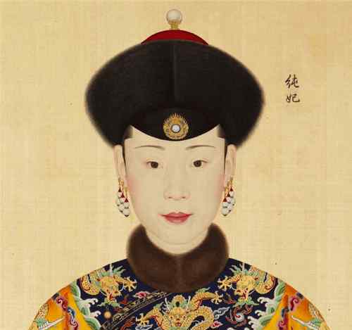 清人画雍正妃行乐图 乾隆的“侧身像”，被一外国画师偷偷画下，发现与古装剧相差很大