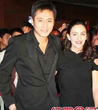 刘烨骂周迅 刘烨老婆安娜伊思家境殷实 刘烨骂周迅是个烂货幕后的故事