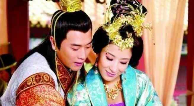 贞儿皇后 只因一个宫女存在，一朝皇后被废，另一皇后忍辱负重23年