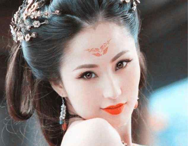 肉蒲团女主角 还记得《肉蒲团》的女主吗？换了一种风格后，网友直呼认不出！
