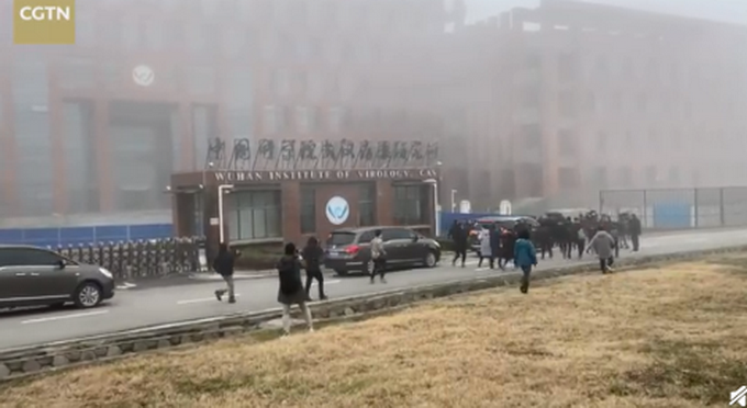 世卫专家组走访武汉病毒研究所 成员：这里被居心叵测者抹黑