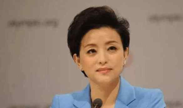 杨澜前夫张一兵 她曾是央视一姐，弃“铁饭碗”与老公离婚嫁富豪，今身价70亿