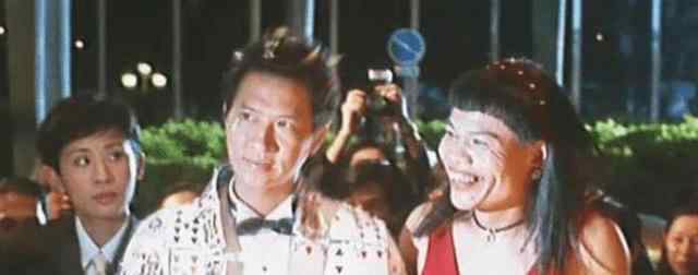 八两金儿子 他是港坛“最丑”男星，中年出道被星爷捧红，如今儿子帅到不像亲生