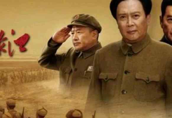 收视率破3 央视开年大戏《跨过鸭绿江》收视率强势破3，居全国收视之首位。