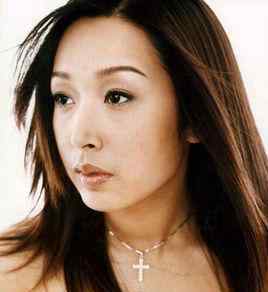 吴飞舟 因一首歌火遍全国，被批克夫却嫁十亿富商，如今46岁美成这样