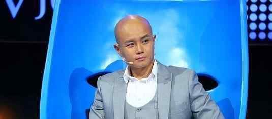乐嘉耍酒疯 耍酒疯、“强吻”谢娜等骚操作！乐嘉是怎样把金牌主持浪没的？
