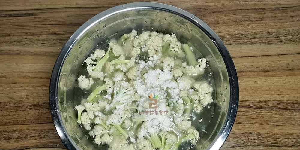 冬季减肥晚餐 冬天减肥，晚餐我常吃这菜，一红一绿滋味足，满满维C，低脂美味