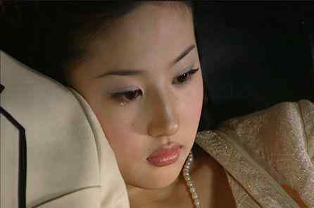 刘宝善 《金粉世家》玉芬一个庶出，怎敢不惜得罪婆婆也要为白秀珠抱不平
