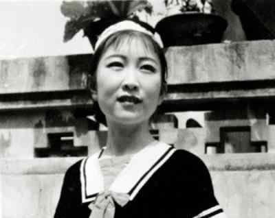 唐国强前妻自杀 唐国强前妻：生女后被抛弃除夕夜自杀，前夫再婚儿女双全比她幸福