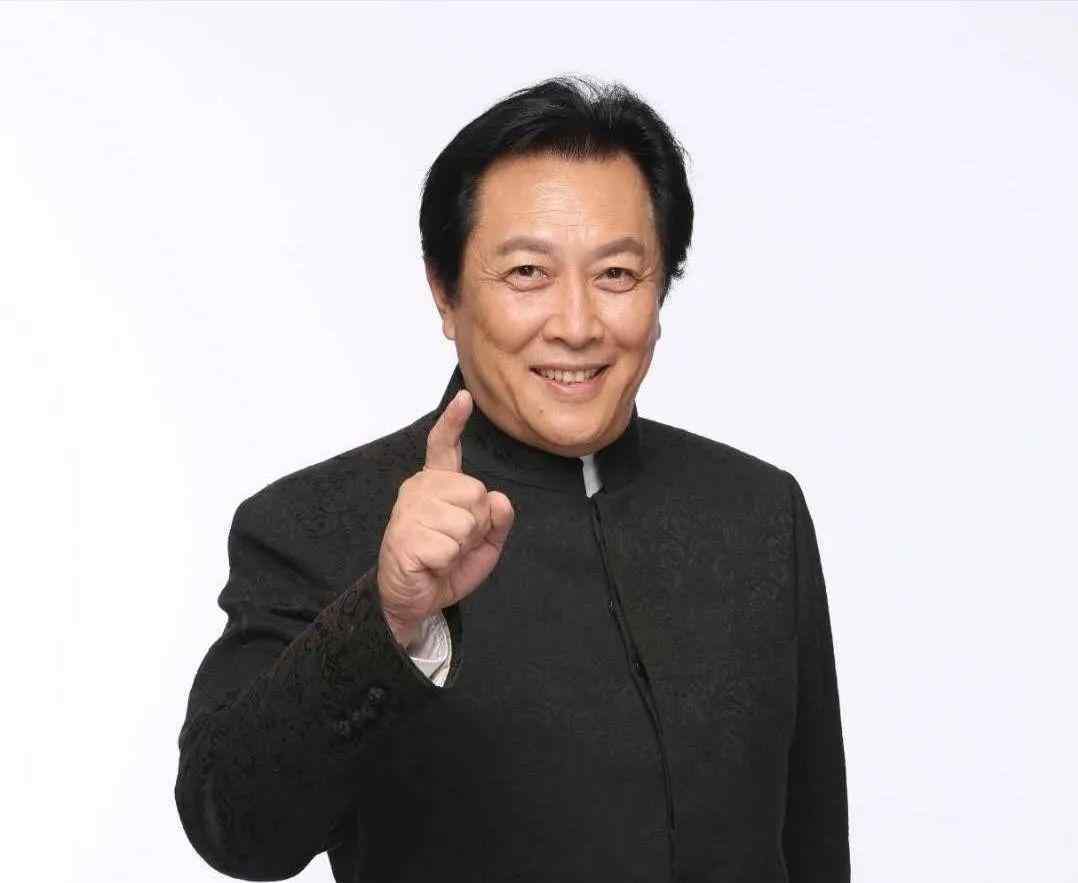 唐国强前妻自杀 唐国强前妻：生女后被抛弃除夕夜自杀，前夫再婚儿女双全比她幸福