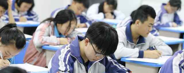 初三学生厌学怎么办 初三孩子厌学怎么办？趁暑假解决这三个问题，轻松面对初升高