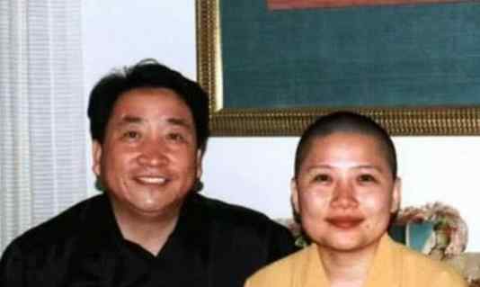 李娜出家原因 凭借《青藏高原》成名的李娜，道出了出家的原因，如今生活平淡