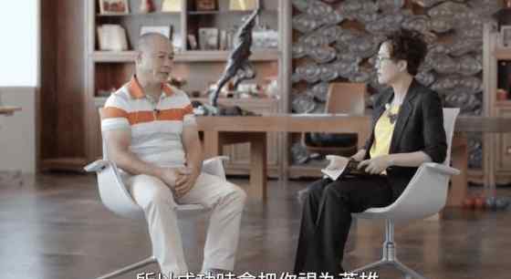 李宁老婆图片 56岁李宁头发花白，亏损31亿后身价百亿，今妻子有气质，儿女双全