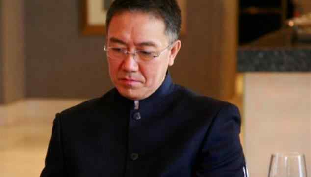 李野萍 李幼斌抛弃相伴20年妻子，却娶小13岁有二次婚姻女星，至今不敢公开现任岳父