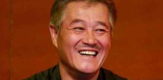 赵本山老婆葛淑珍 赵本山如今60岁：二婚娶了小8岁娇妻，儿子离世是他唯一的遗憾