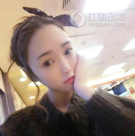 小漠和慕诗琪 慕诗琪和小漠分手了吗 慕诗琪现在不直播吗