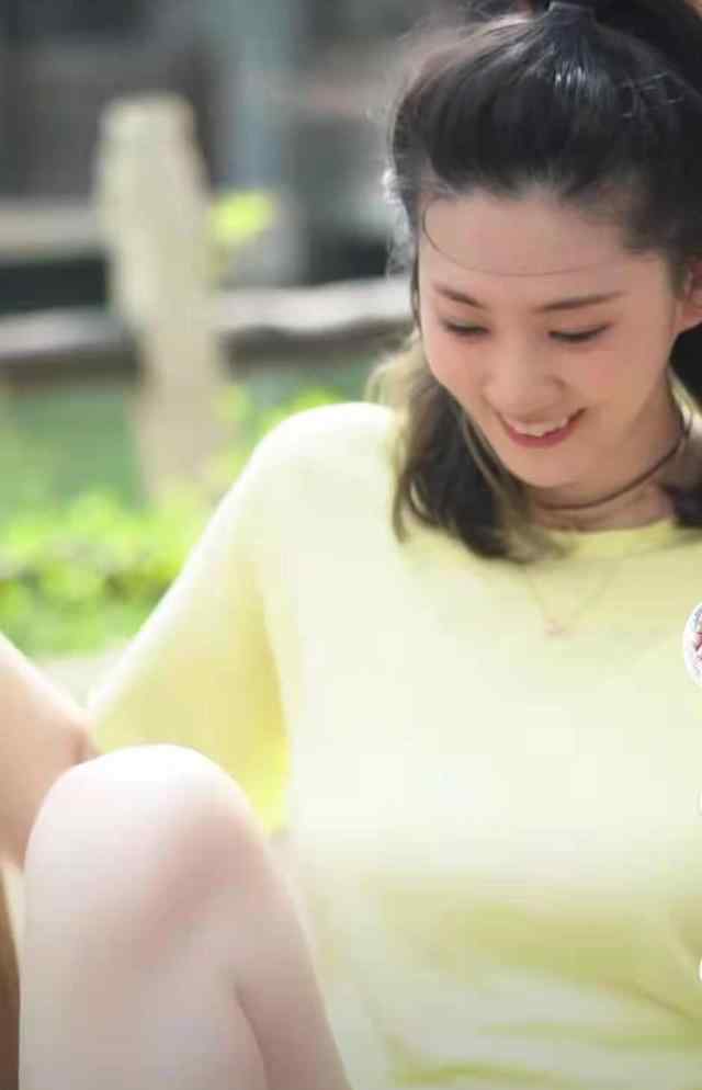 女排薛明 女排薛明超短裤美照，肤白貌美，身材苗条，颜值惊艳女排第一美女