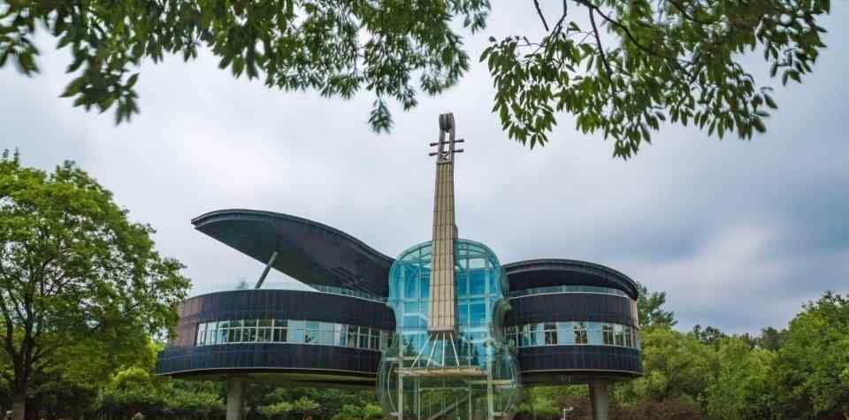 巨型雕塑 淮南最奇特的建筑，明明是一个展览馆，却常被误认为是巨型雕塑