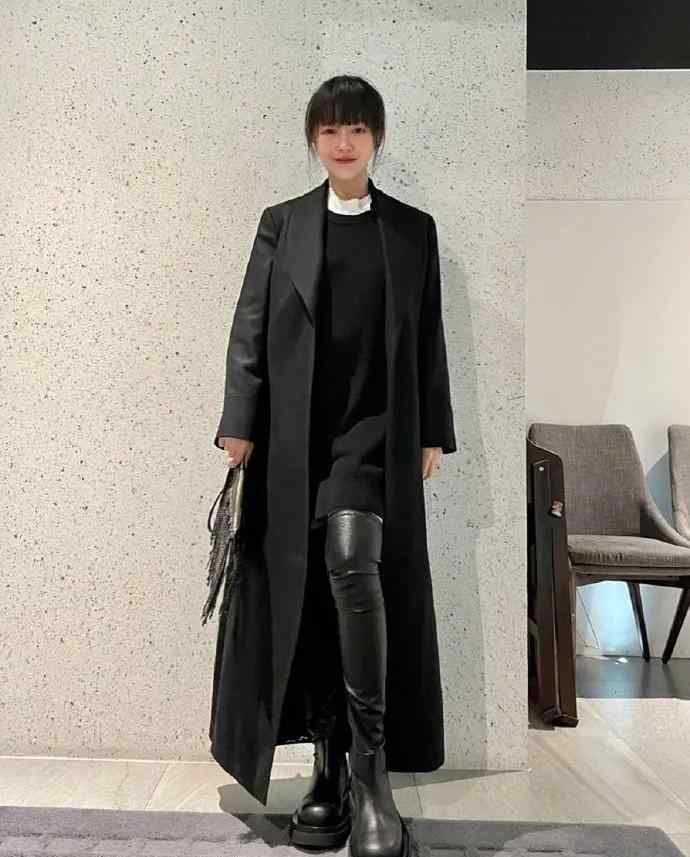 大s保养秘诀 颜值回春！ 小S 晒出大S 近照，姐姐还能在出一本保养美丽的书么