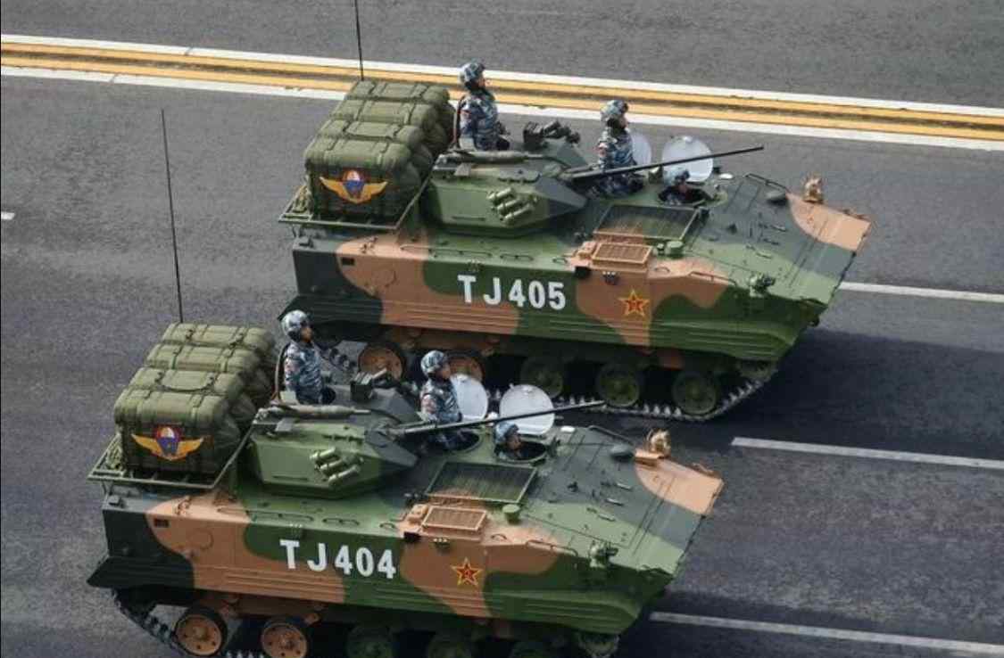 伞兵车 03式伞兵战车服役15年，新一代战车现身，治愈火力不足恐惧症