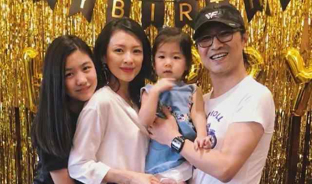 张庭女儿照片 张庭女儿总因丑被恶意攻击，看过妈妈儿时的照片，网友：坐等逆袭