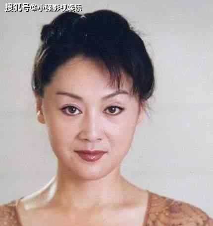高丽雯 58岁王姬背靠顶级京圈资源，却捧不动被称“小刘亦菲”的女儿？