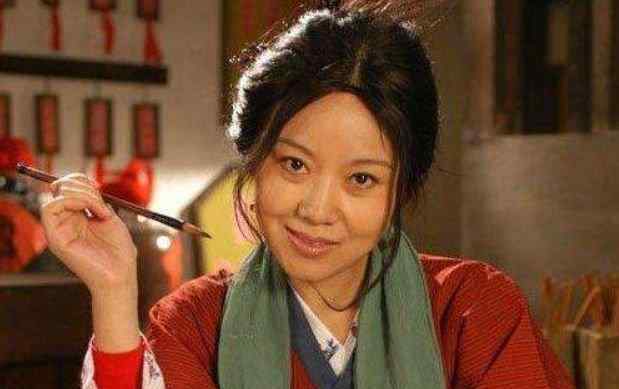田海蓉微博 同是单亲妈妈，田海蓉仍很美，闫妮仍很美，她前夫反悔想追回她