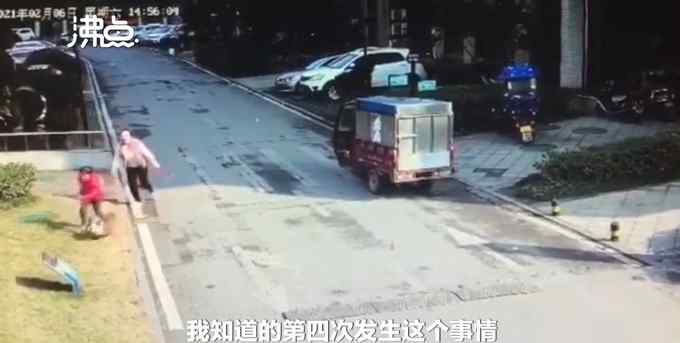 女孩小区内被狗扑倒撕咬近1分钟 监控拍下全过程 居民称已经是第四次了