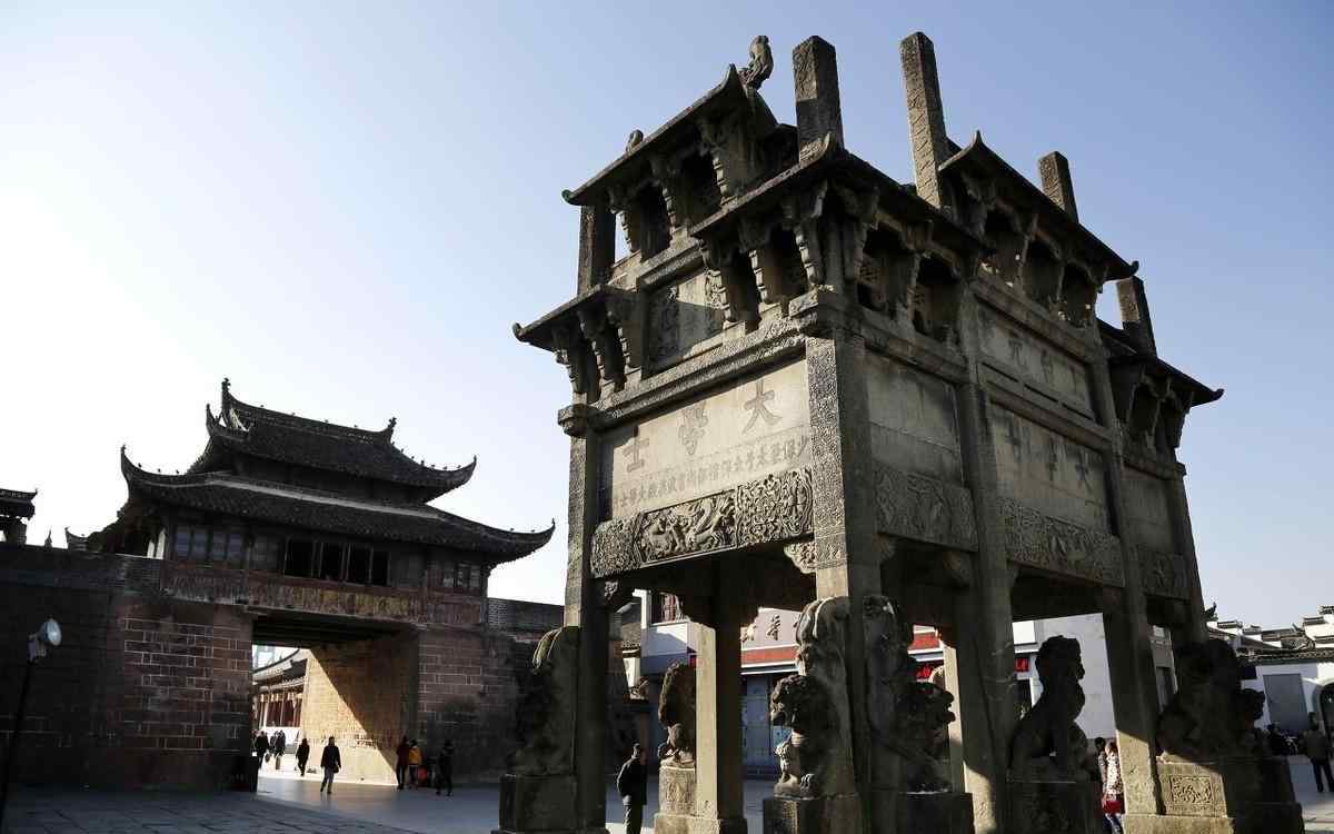 游客来 安徽独特的5A景区，由五个景区组成，门票220却少有游客来