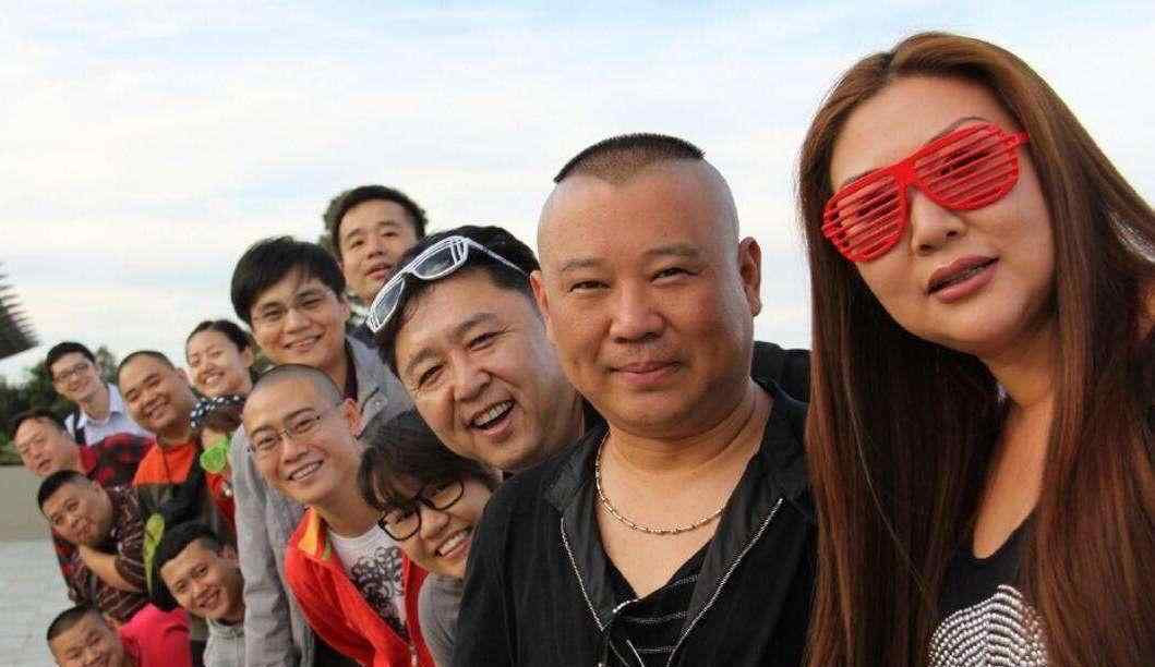 打退堂鼓 第一次见郭德纲，岳云鹏因4个观众打退堂鼓，孔云龙把张云雷笑翻