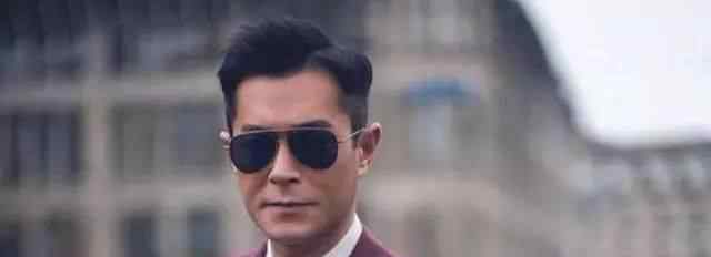 古天乐弟弟 古天乐与弟弟古天荫合照，为哥哥婚姻着急，网友弟弟真帅