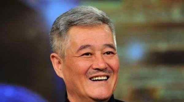 赵玉芳 同吃苦12年被赵本山抛弃，沦落街头隐忍29年，前妻报复手段够高级
