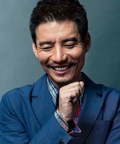安家爷叔 安家老油条扮演者是谁 爷叔在剧中被吐槽太显老