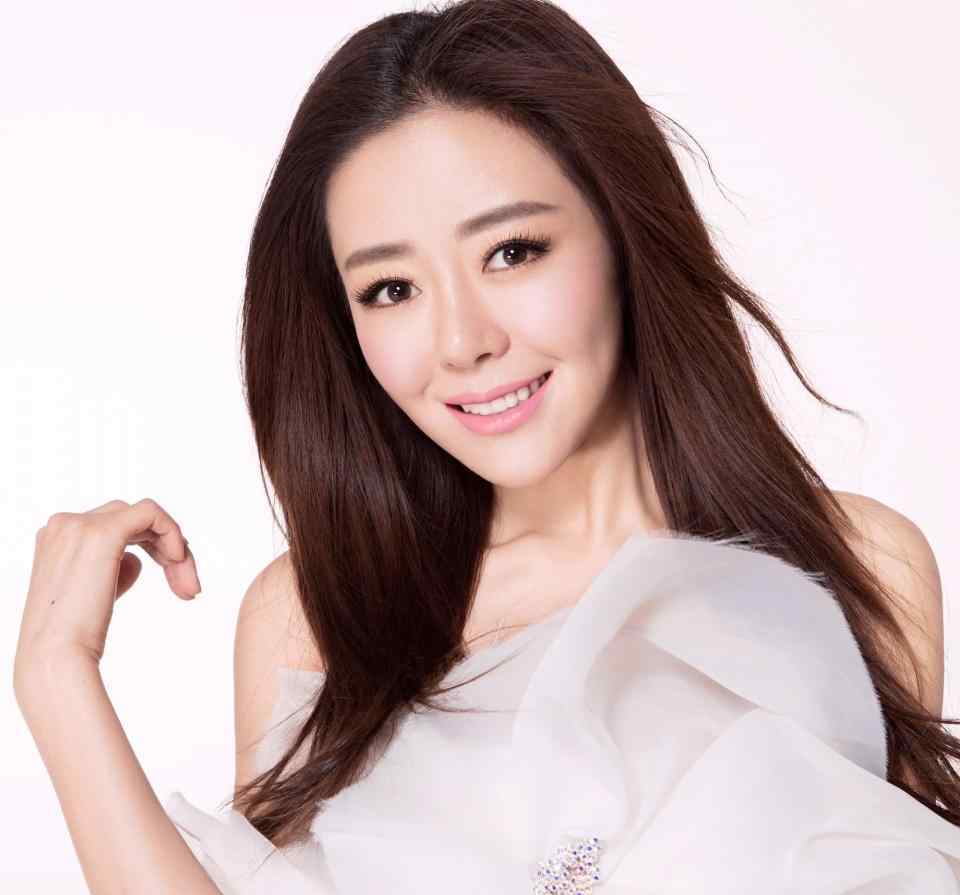 娱乐圈最新消息 混的最惨的超女冠军，消失娱乐圈17年，如今快40岁重新出道