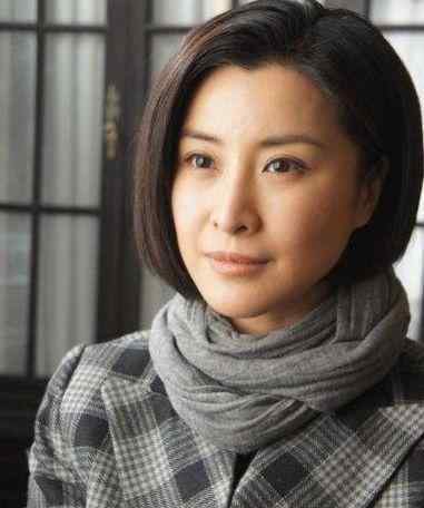 拒不为师 三个女人拒绝拜赵本山为师, 被迫退出娱乐圈 身价上亿