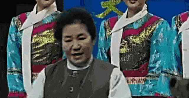 赵丽蓉巩汉林 赵丽蓉生前一句忠告，巩汉林守到现在，10年不上春晚原因被揭晓